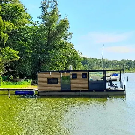 Hausboot Am بوتيل *